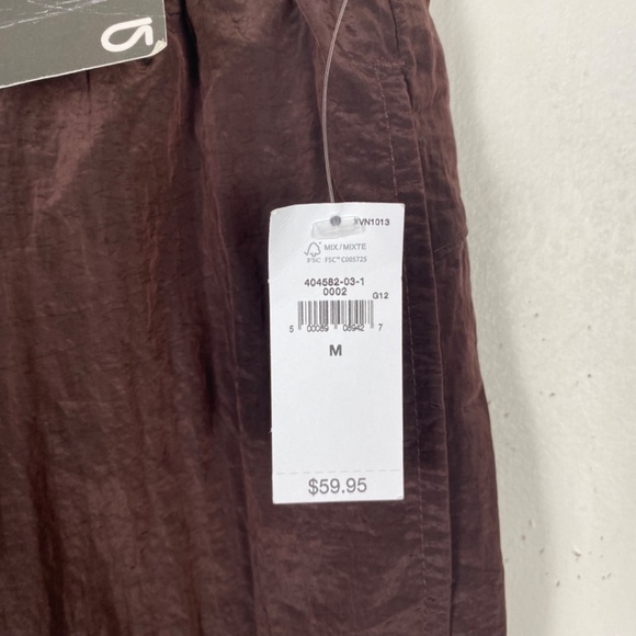 GapFit Lustre Windbreaker Jogger Brown Medium - Picture 10 of 11